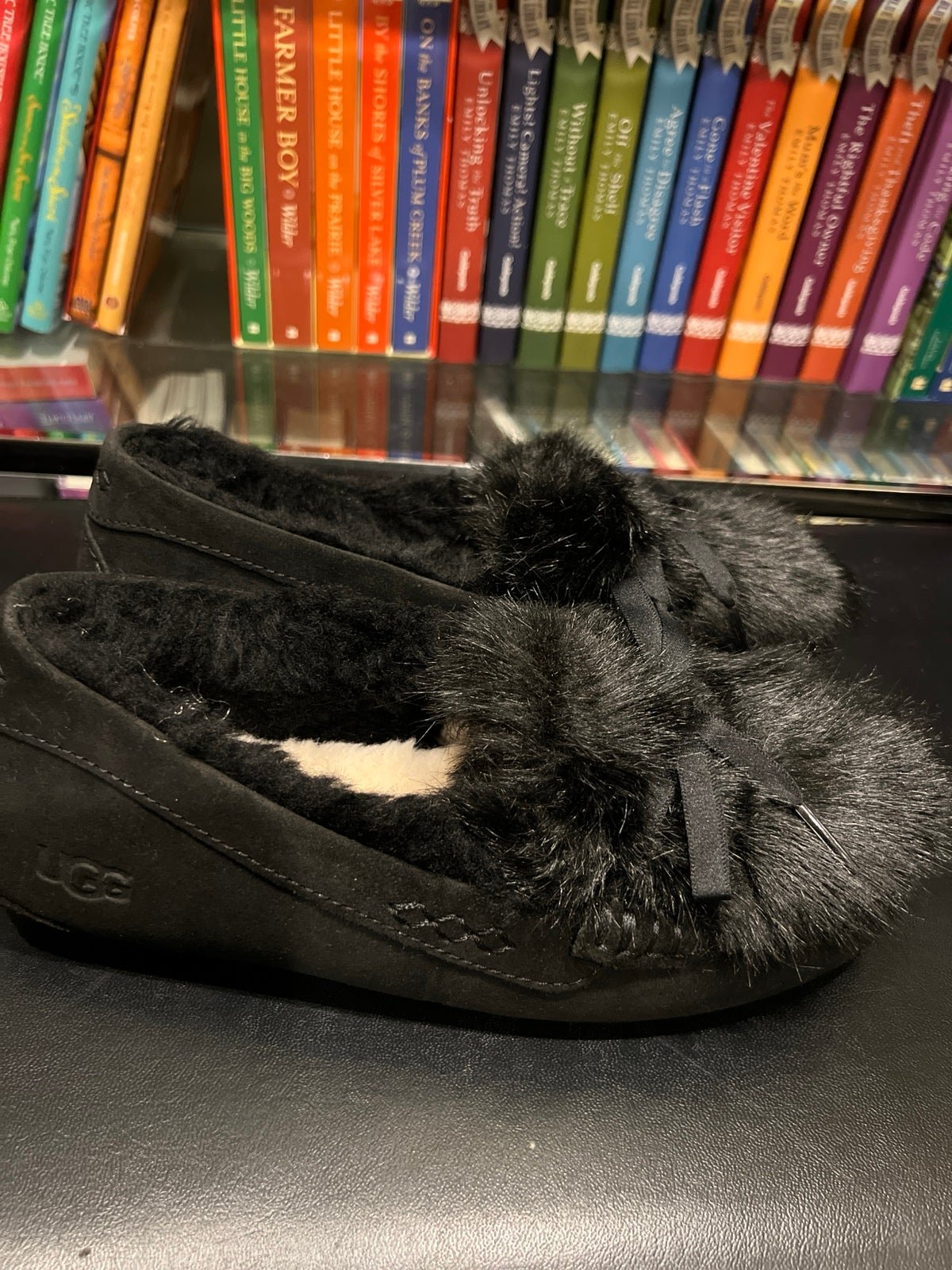 UGG Australia | Moccasin Sheepskin Fur Plain Loafer & Moccasin Shoes size7 EUR38