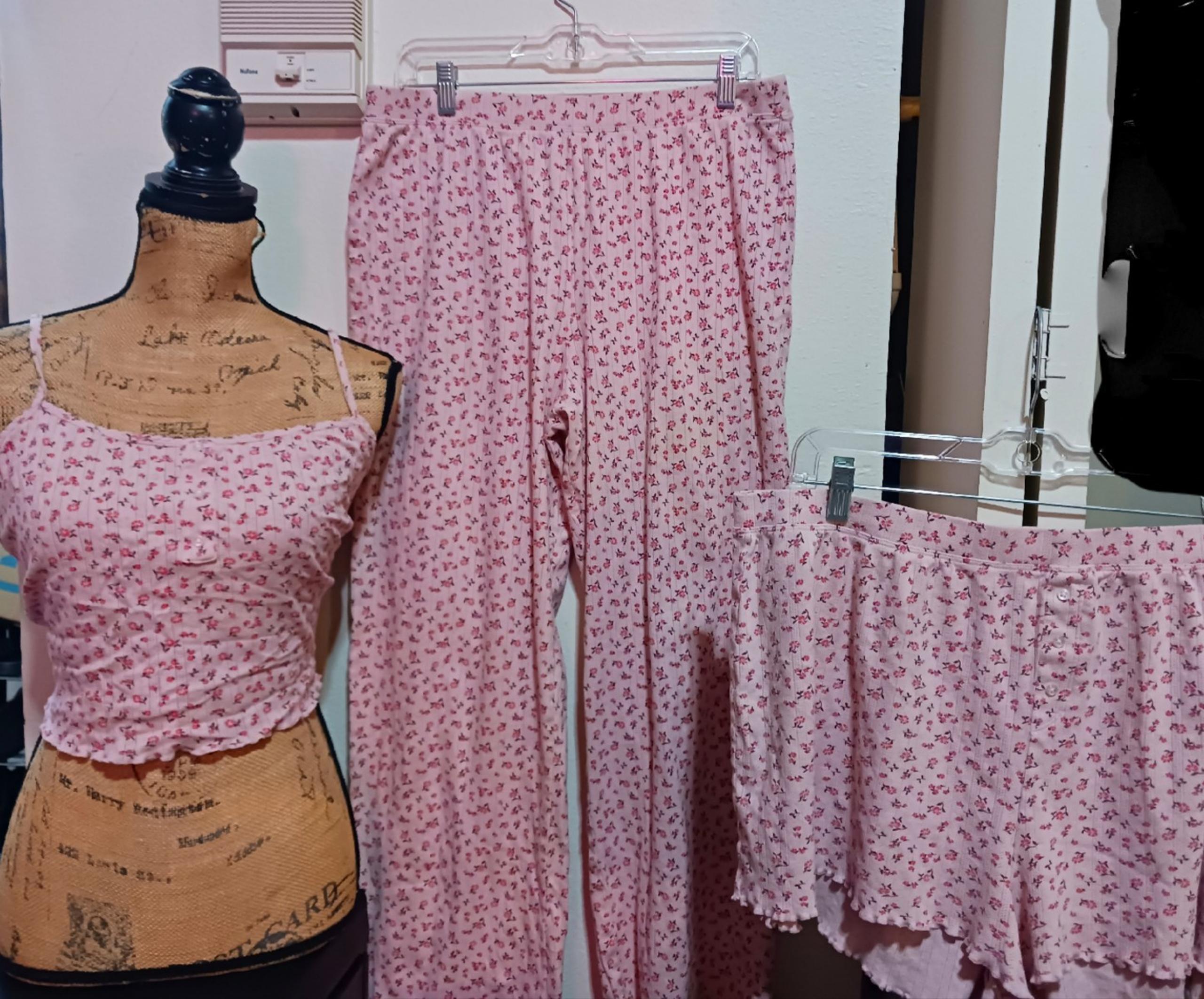 Old Navy Pink Pointelle Ditys Ruffle Henley Cami Shorts & Pants Pajama Set
