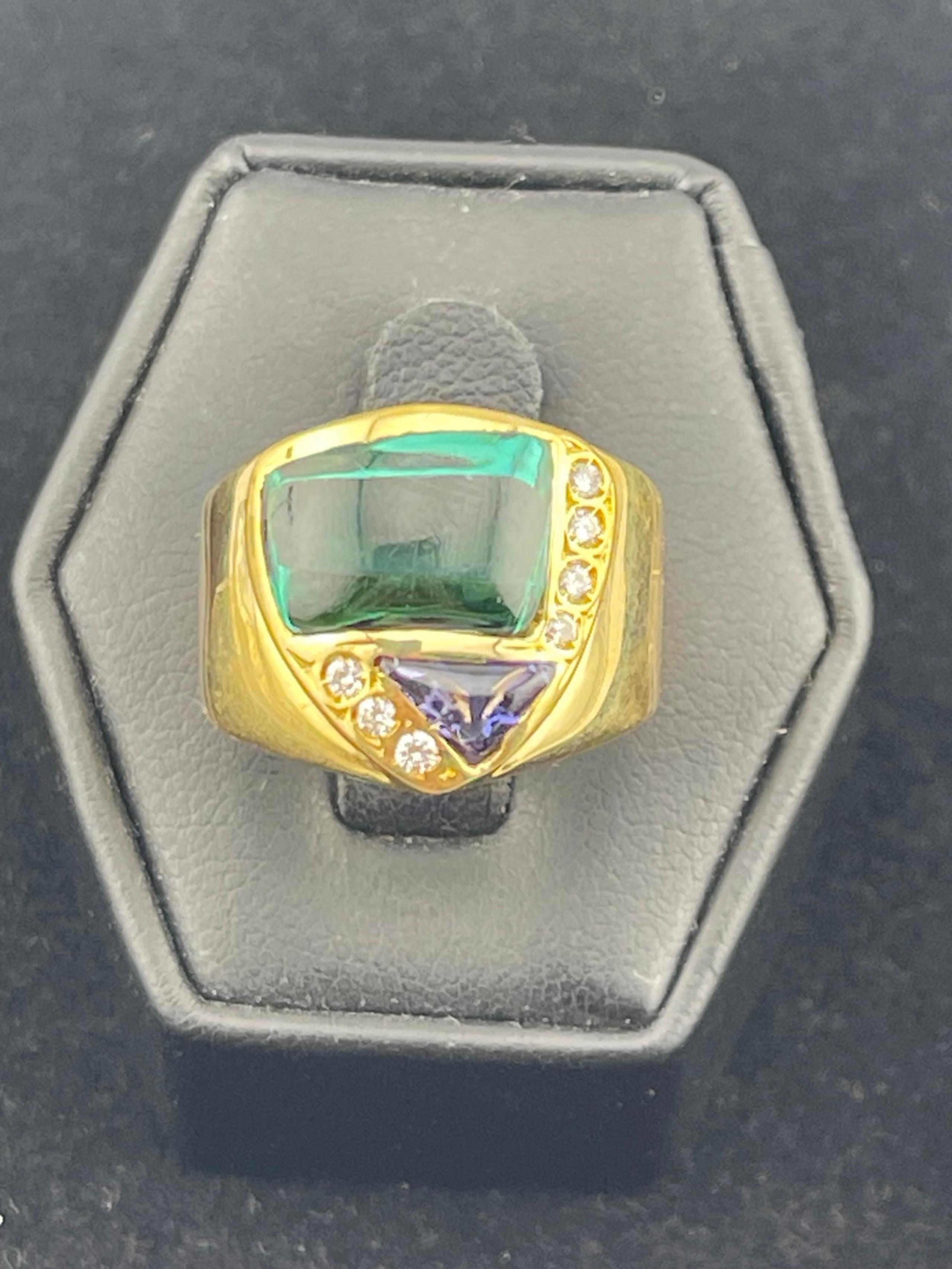Vintage 3ct cabochon emerald, 1/2ct cab sapphire and diamond ring 18kt