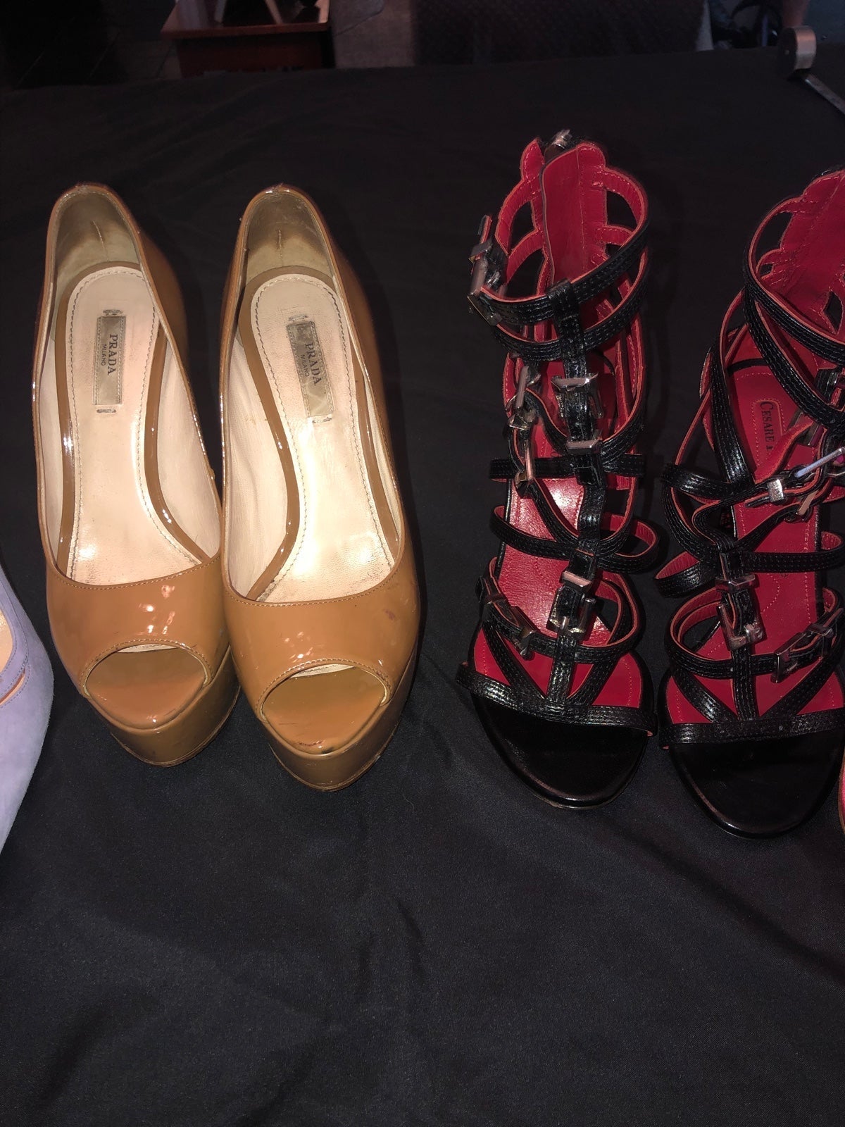 Lot sales of 5 pairs of heels Prada, Cesare Paciotti Brian Atwood Crisian London 5.5