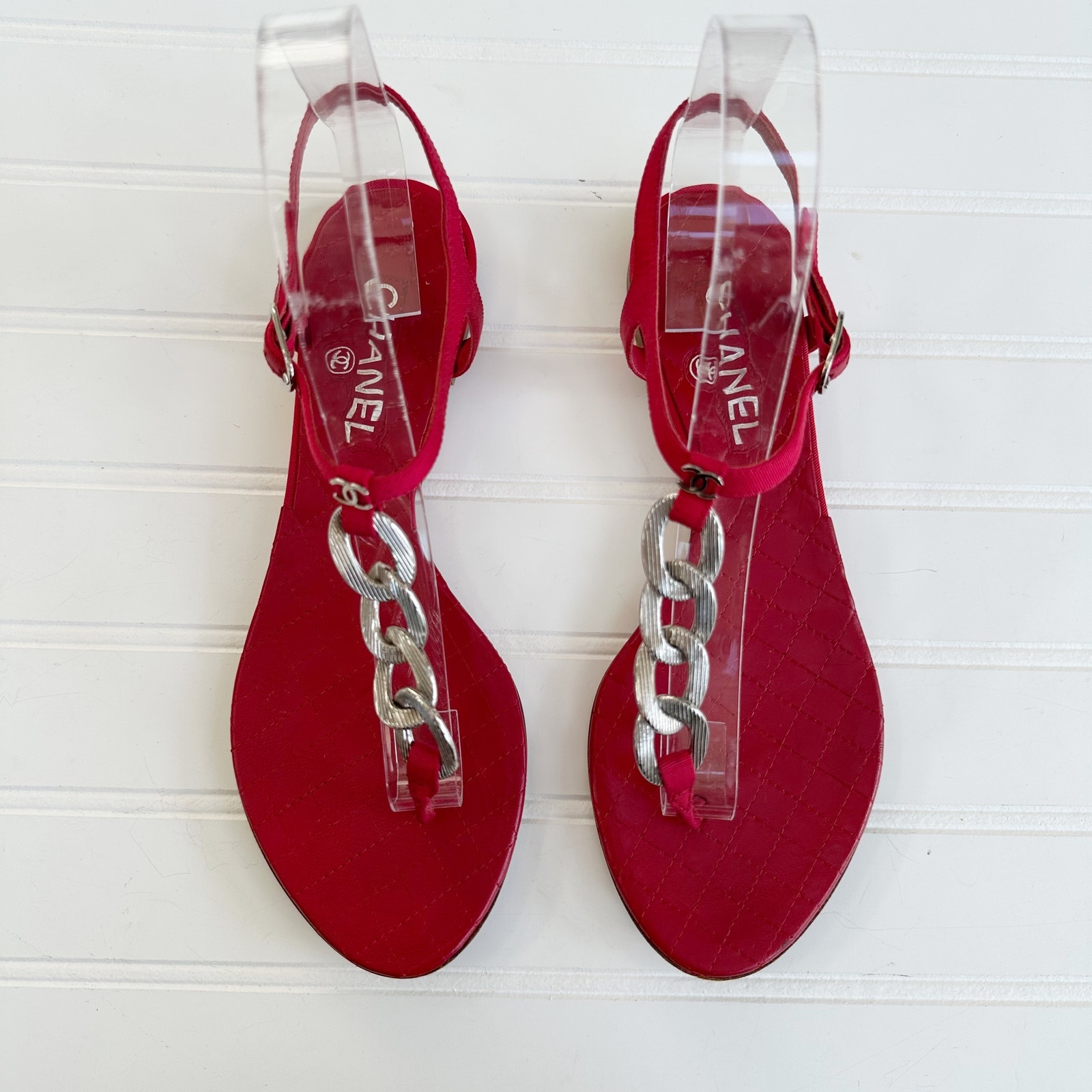 Chanel Sandals Chain CC Flat Ankle Strap Red Quilted Leather T Strap Thong
