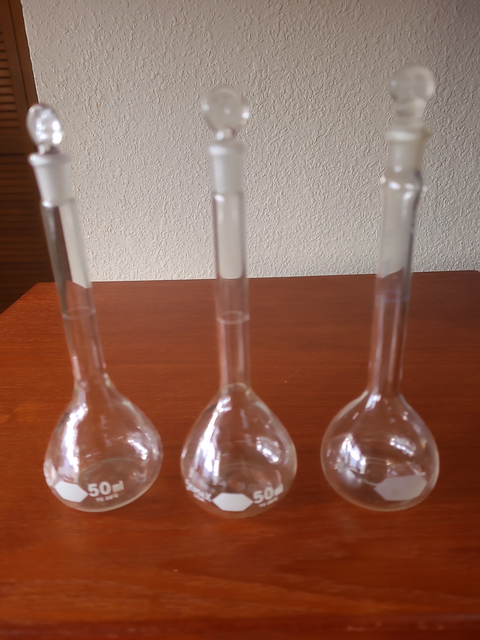 Glass Volumetric Flasks