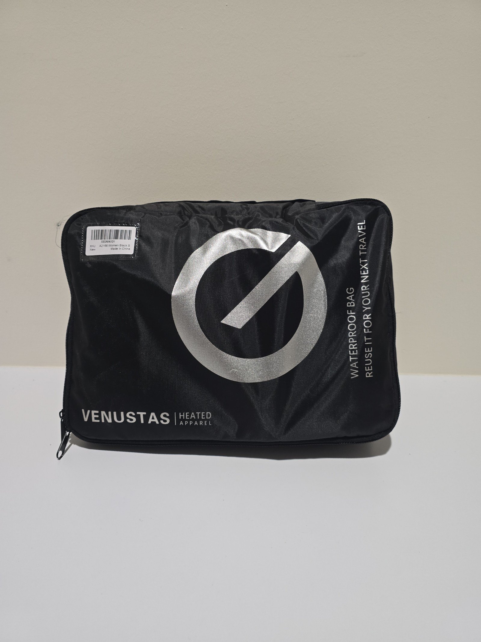 Venustas Black Women's Heated Jacket with battery pack New Size Small