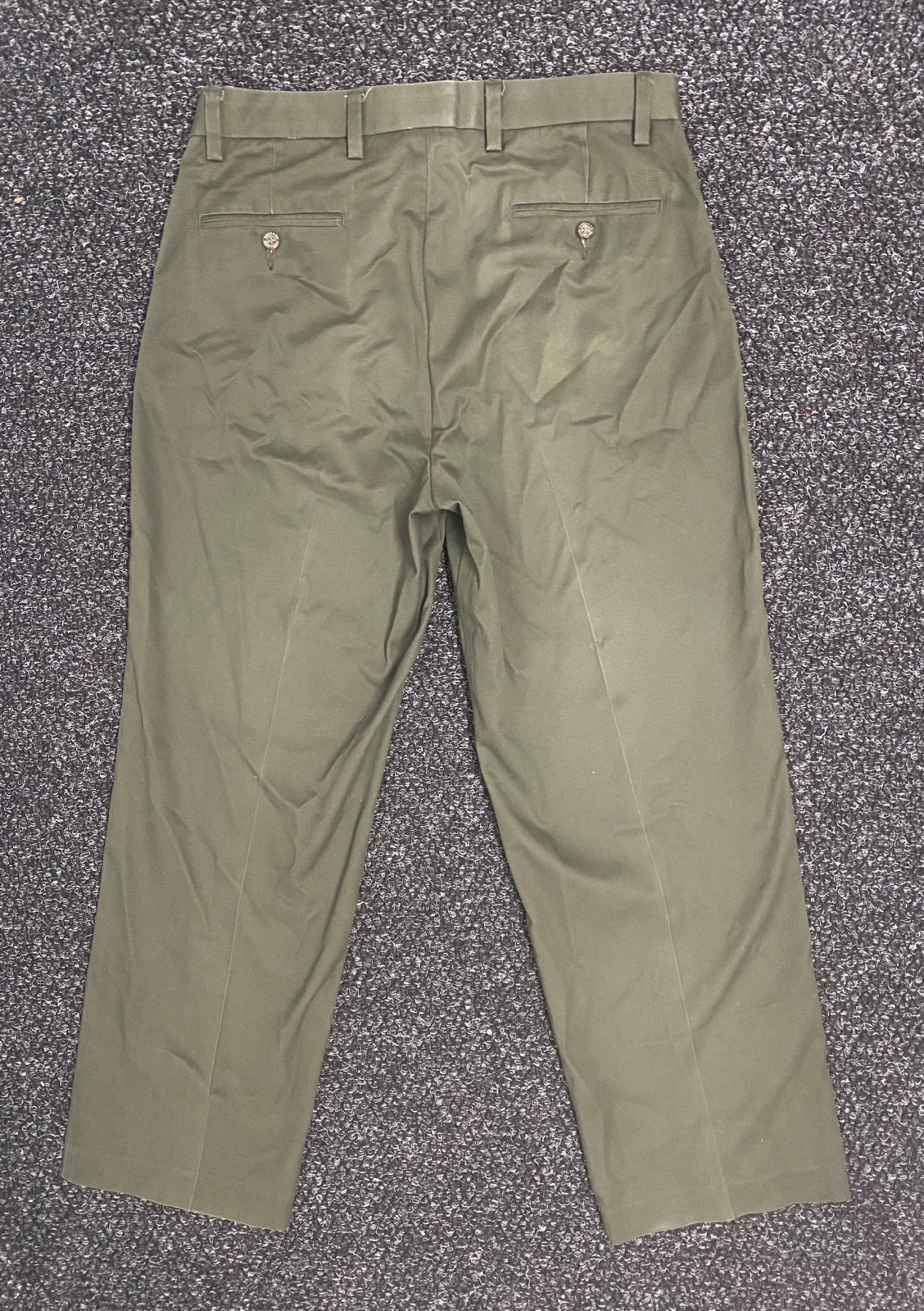 Men Dockers 03 Classic Fit Dark Olive Green Creased Pleated Chinos Pants 34 x 30