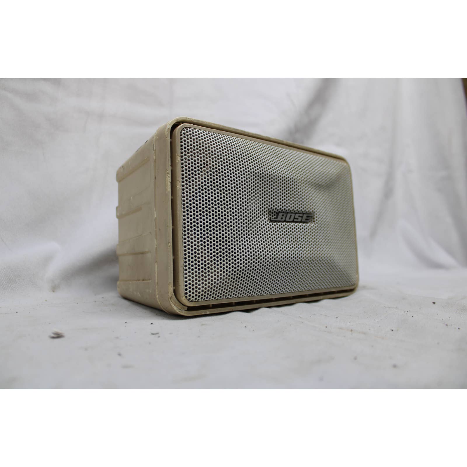 Bose 101 Series 2 Indoor Outdoor Music Monitor