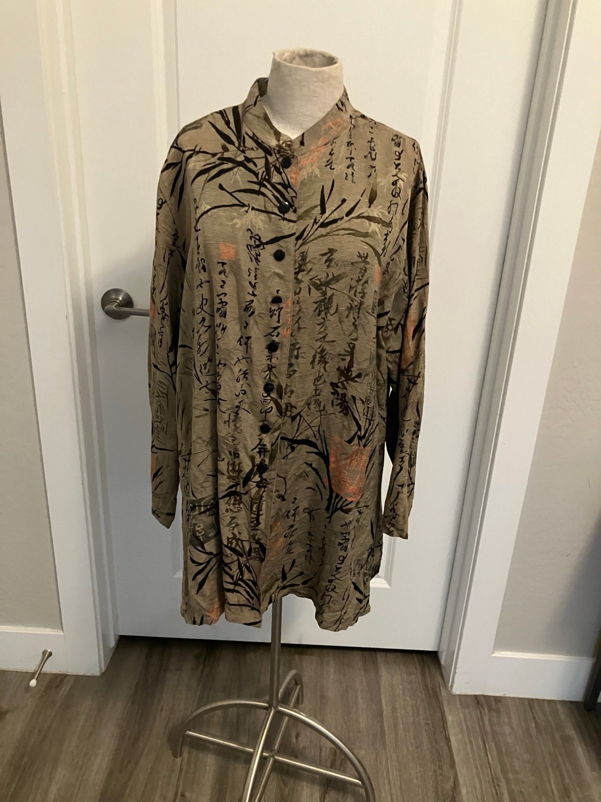 Chicos Design Linen Silk Tunic Shirt Womens Sz3/16