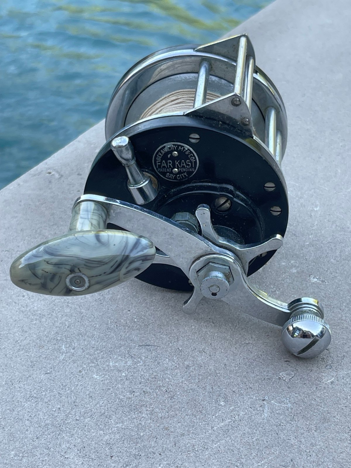 Vintage Ocean City Far Kast Bay City Salt Water Reel – Model No. 112W (250 yd)