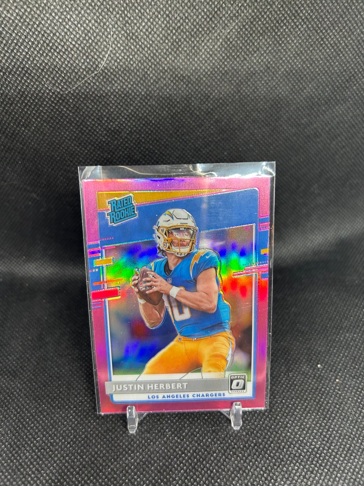 2020 Panini Optic PINK PRIZM RATED ROOKIE Justin Herbert RC #153 - CHARGERS