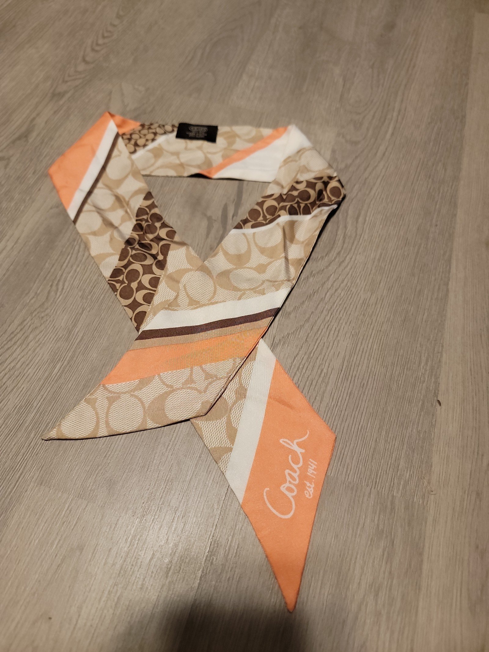 Scarf Coach.