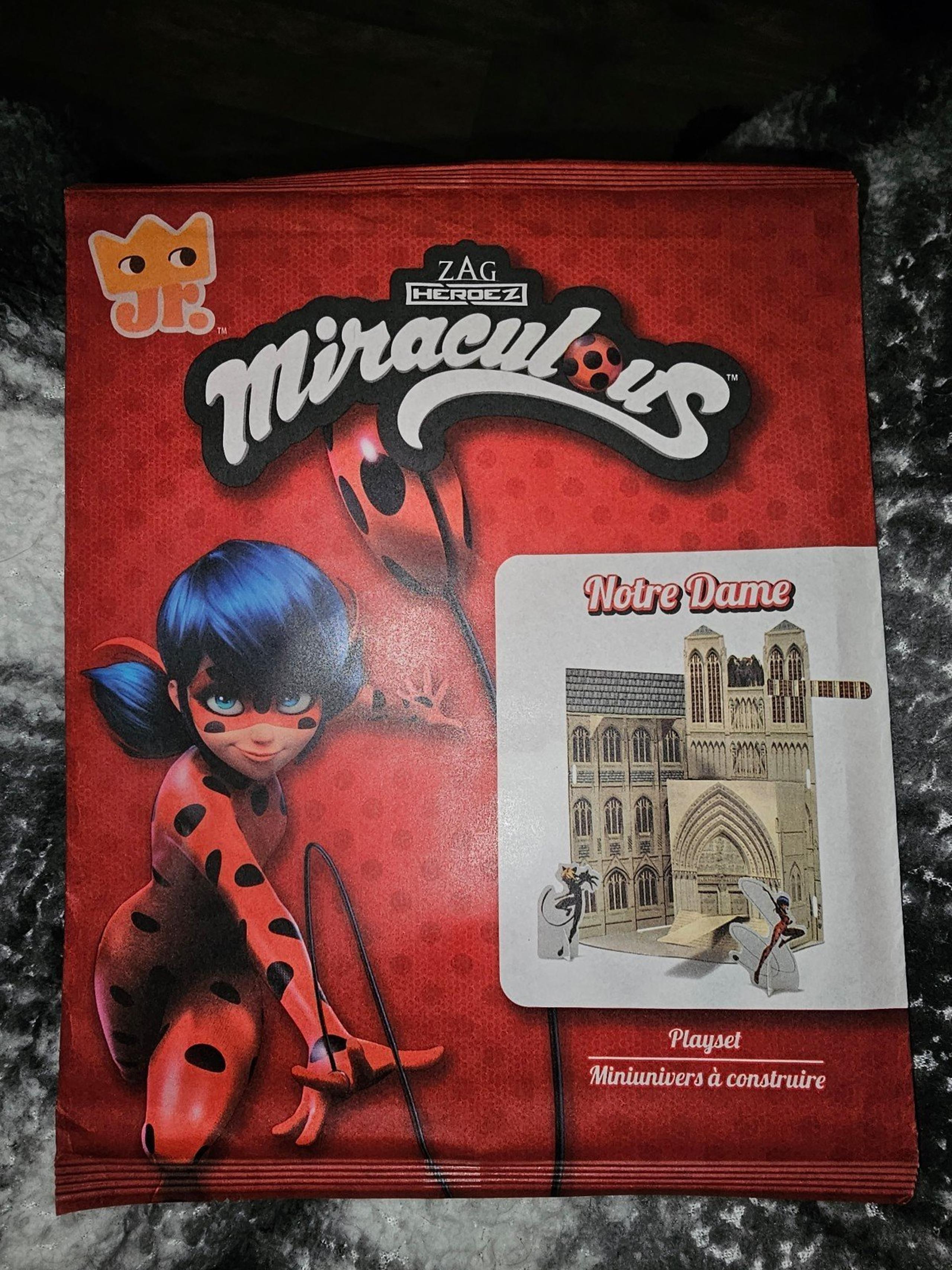 Miraculous Ladybug Notre Dame playset
