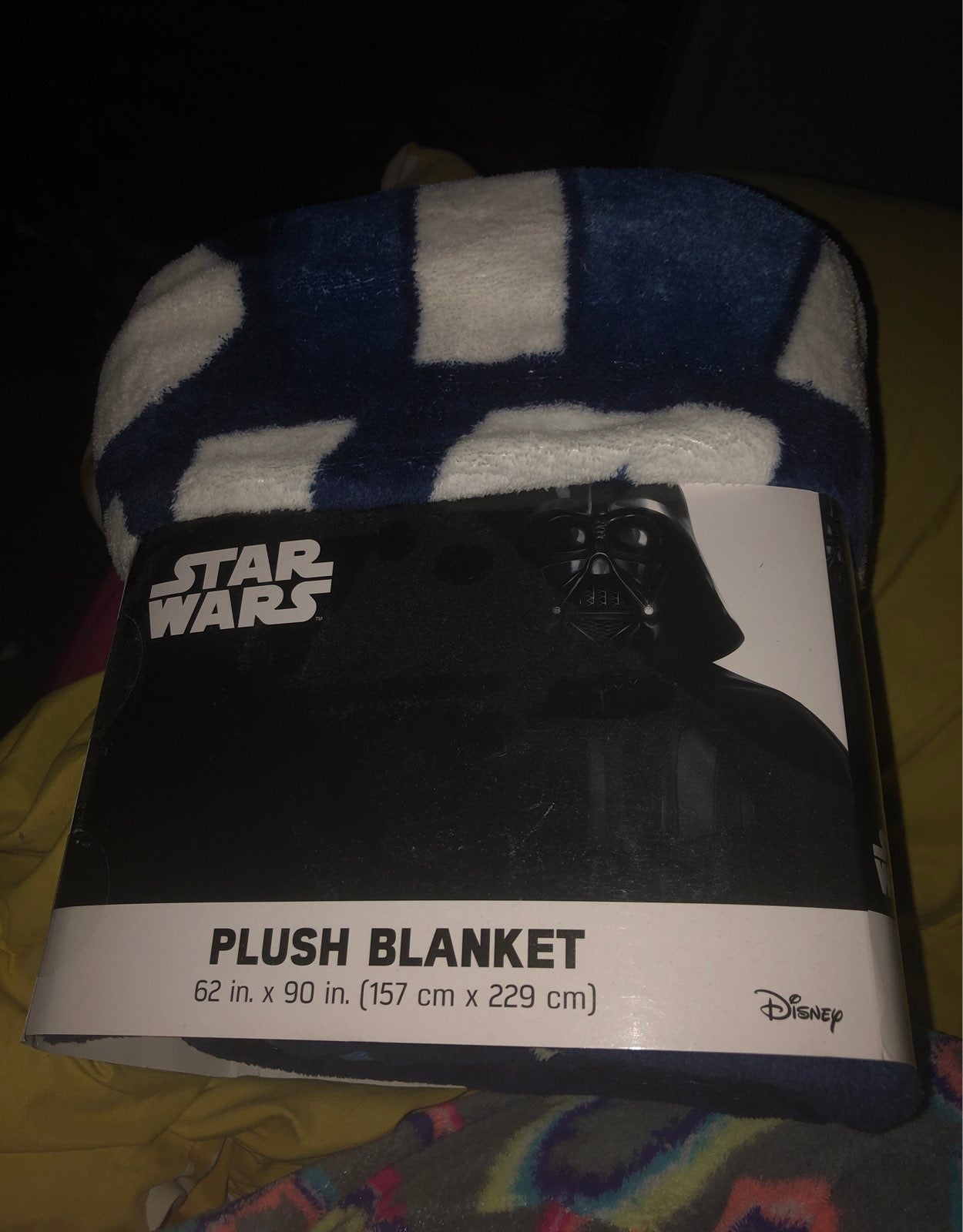 New/Star Wars Plush Blanket 46in