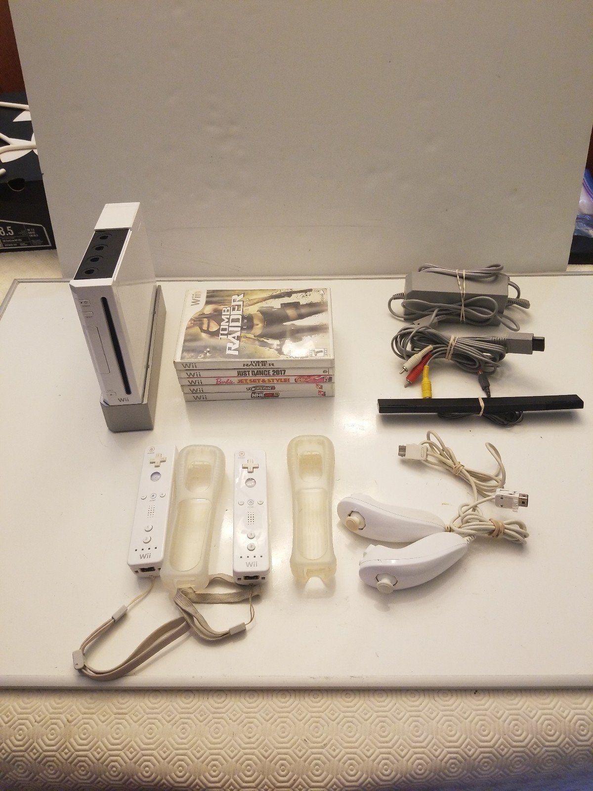 Nintendo Wii white Console Gamecube Compatible
