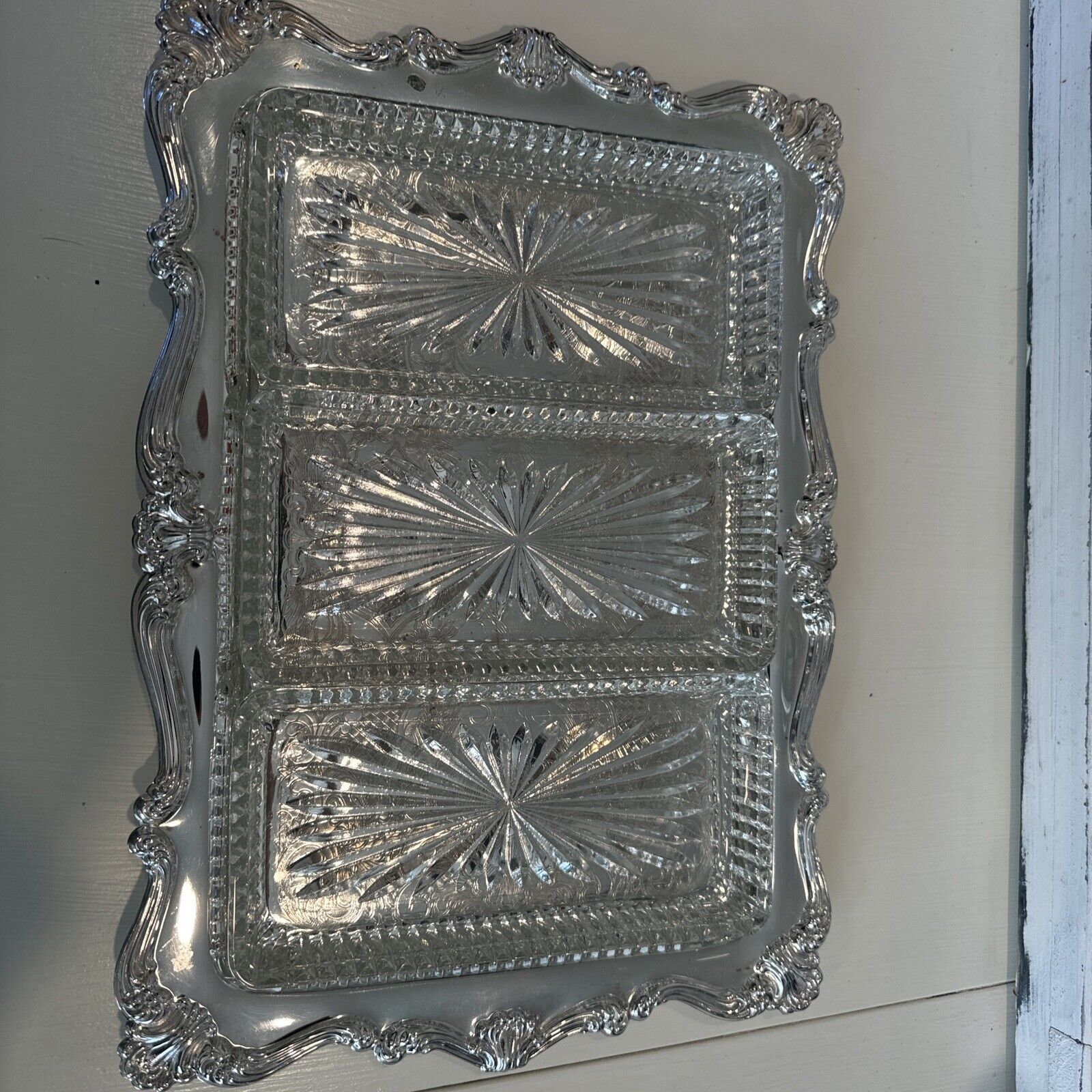 Vtg Oneida Silverplate Chippendale Relish Tray 3 Crystal Liners