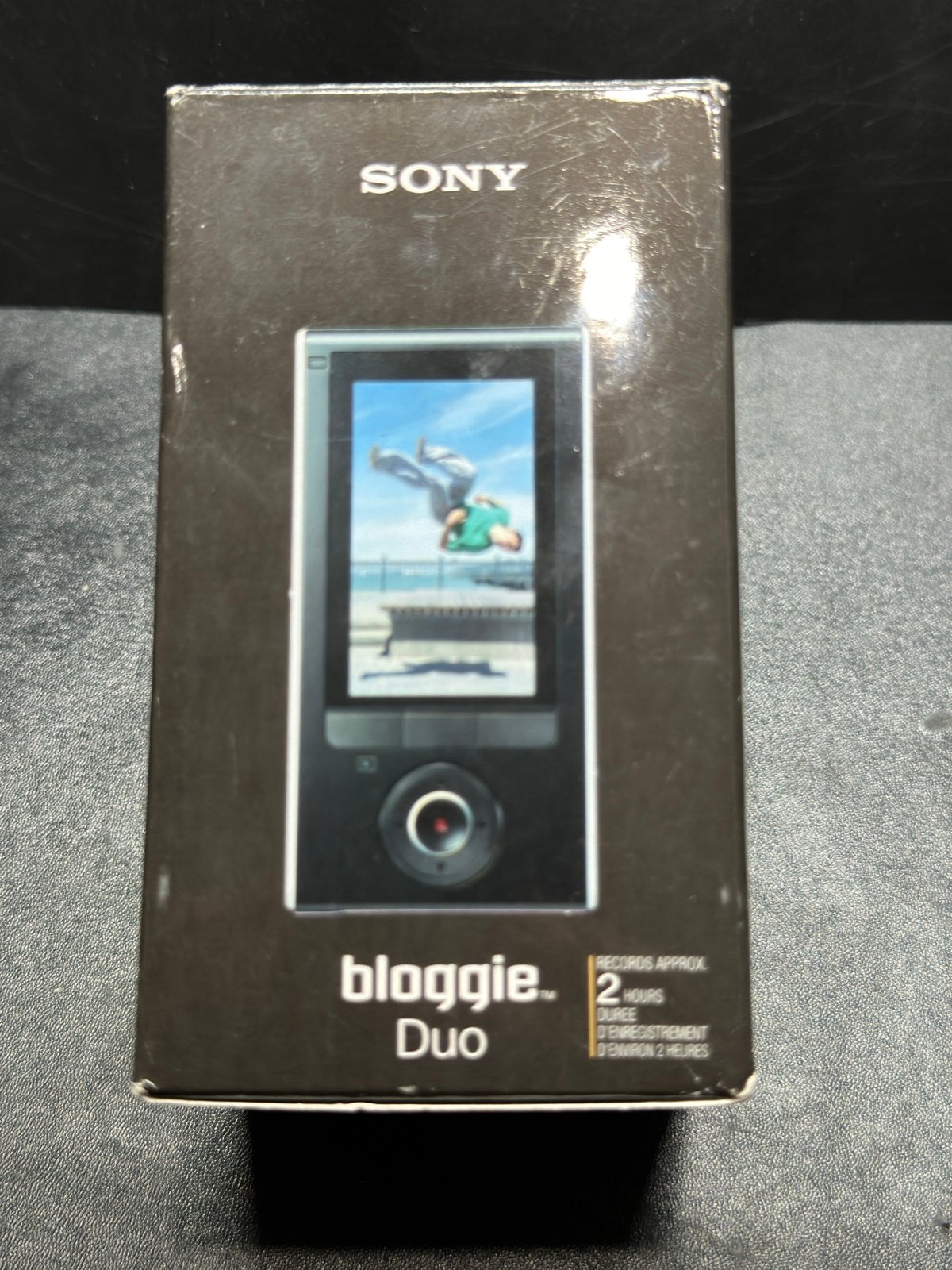 Sony Bloggie Duo MHS-FS2/V 4 GB Camcorder