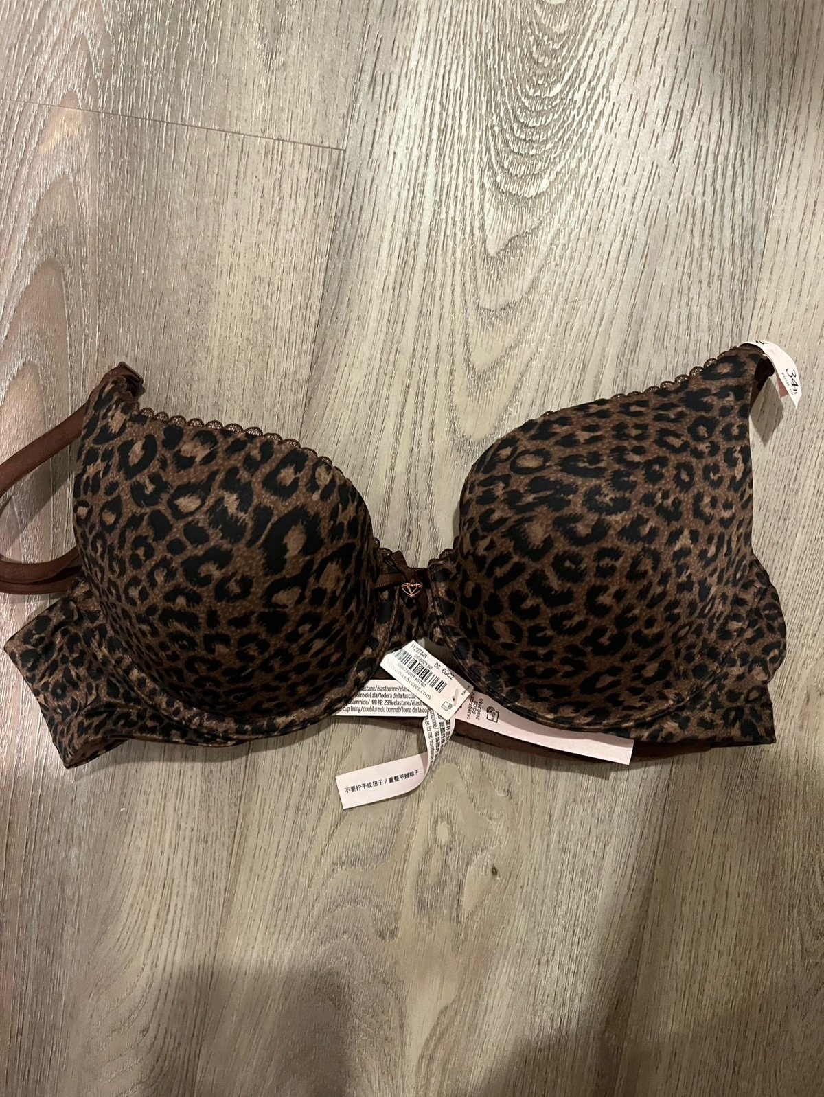 Victoria’s Secret bra 34B new
