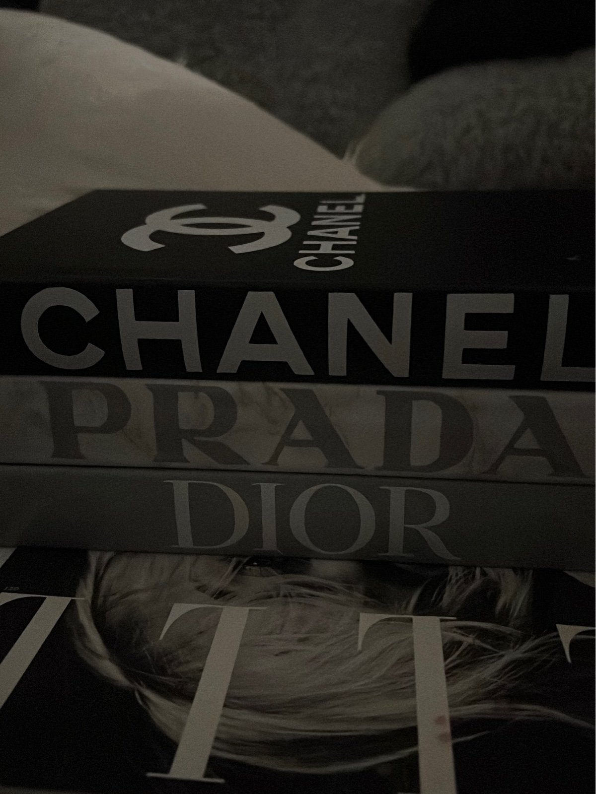 Decor books