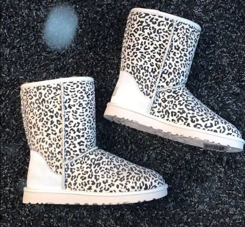 gray boots