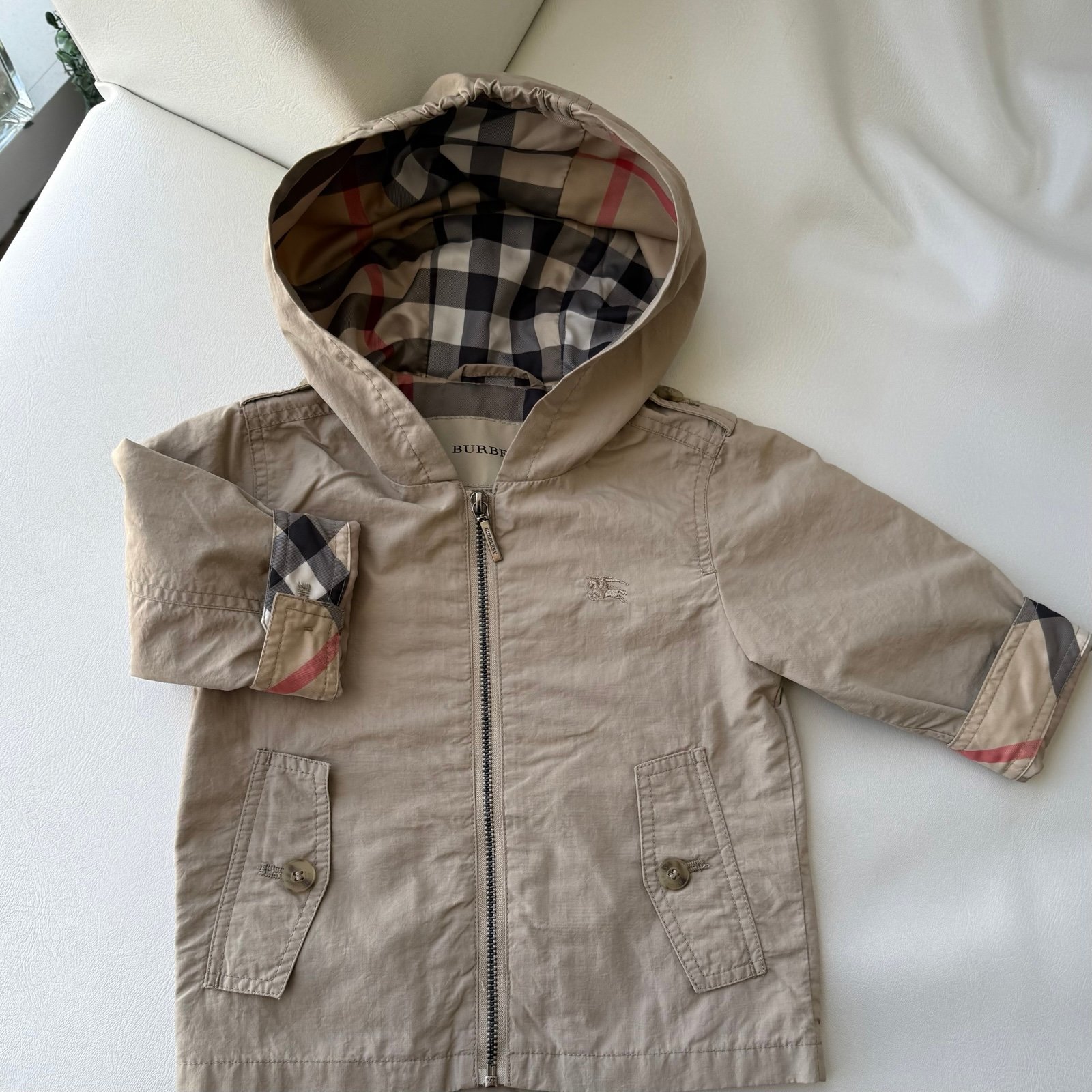 Baby kid Vest jacket raincoat zip hood 3/6 months Burberry beige