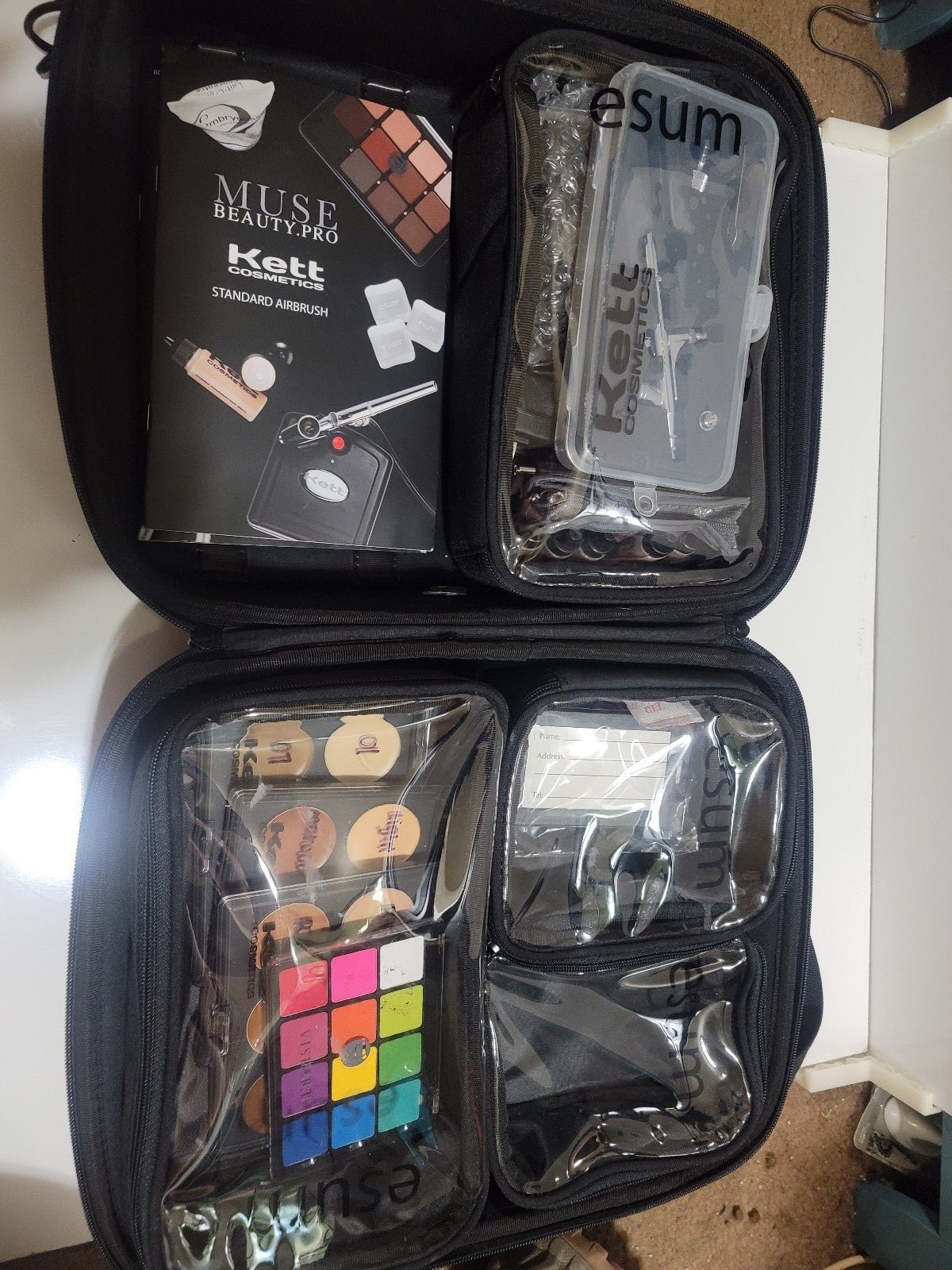 Esum professional makeup kit