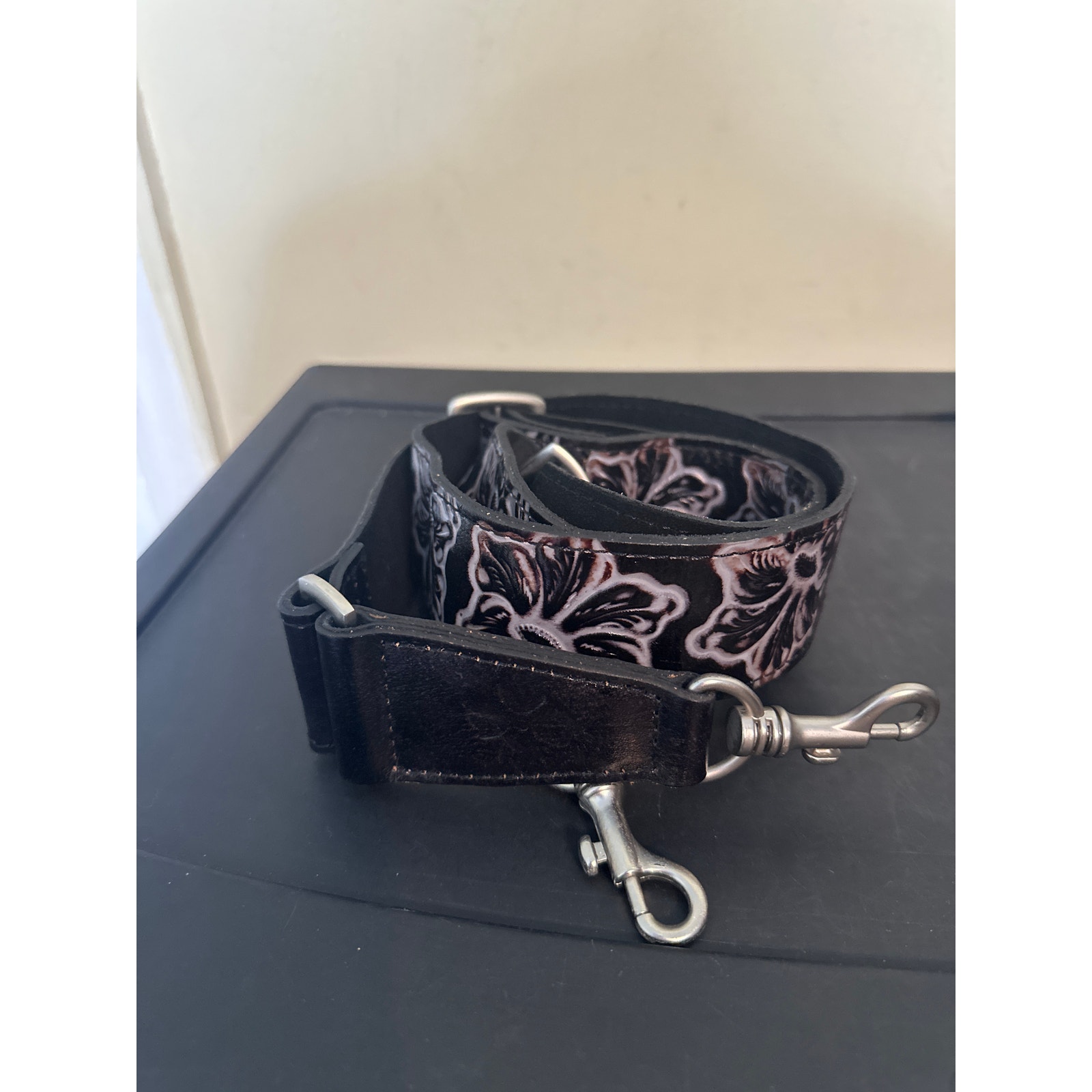 Patricia Nash Tooled Floral
Bag Strap