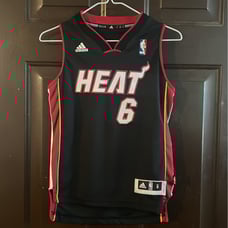 Vtg NBA Adidas Youth Sz S Miami Heat #6 LeVron James Sewn Jersey