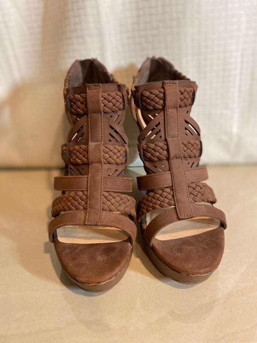 Jasmin wedges