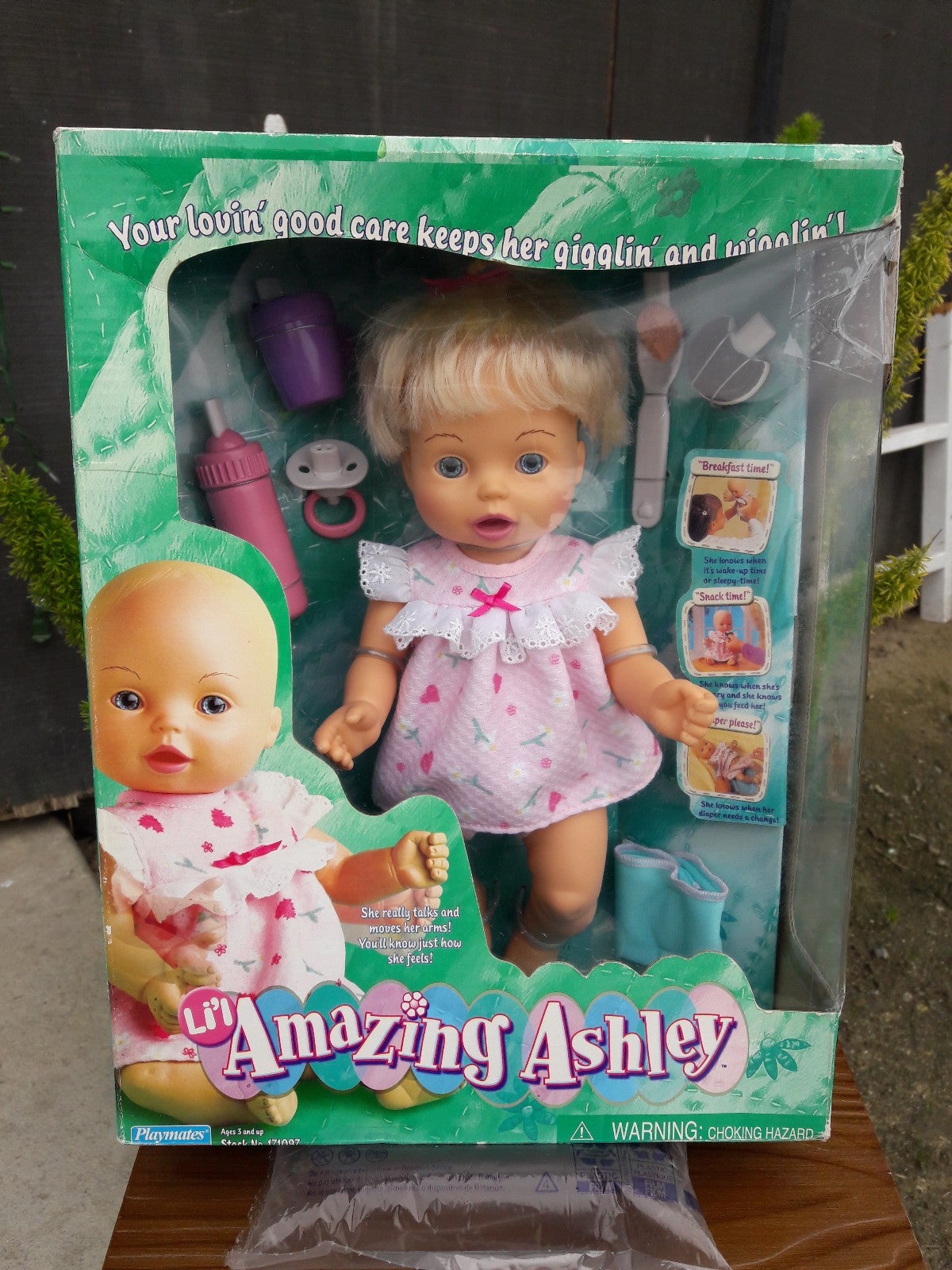 Amazing Ashley Baby Doll w Accessories Talks/Moves Arms Playmates 2001