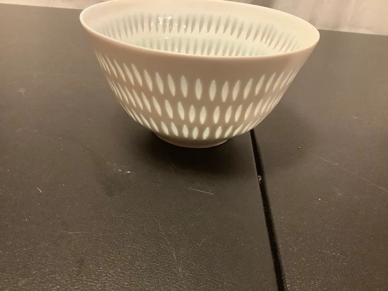 BowlFriendl Holzer- Kjellberg for Arabia Rare Rice Bowl Measures 5” Across and 3