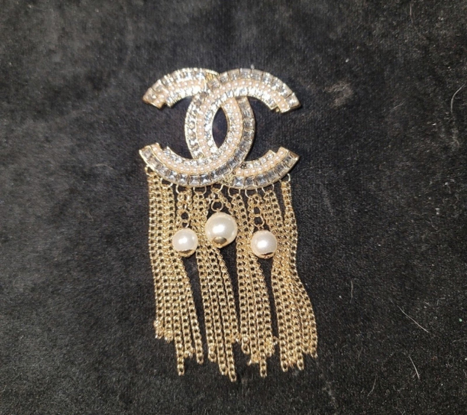 Brooch