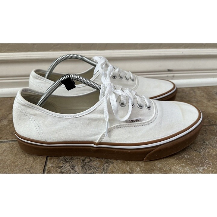 Men’s Van Skater Shoes Size 12. Blemish On The Shoes