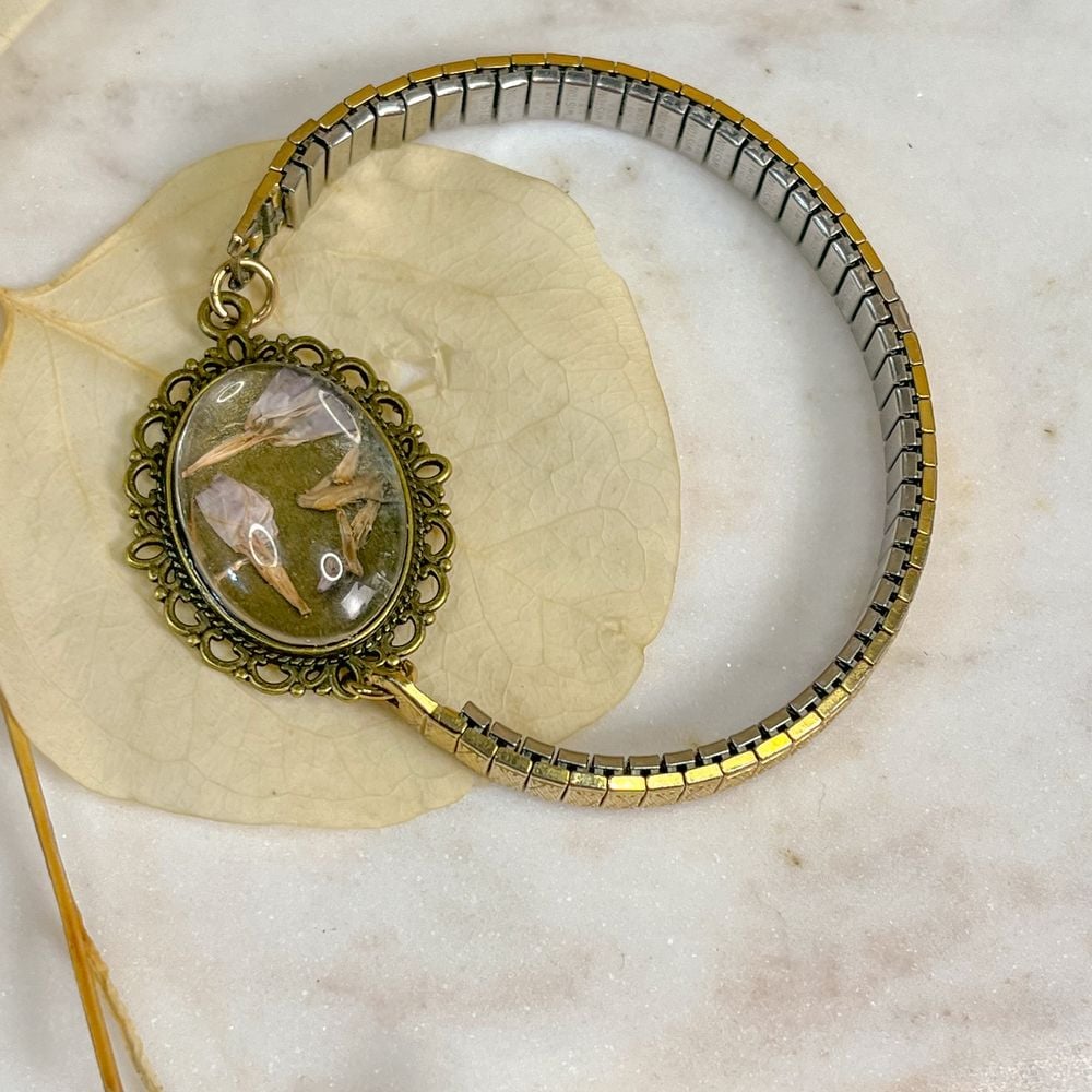 Gold Tone Cameo Bracelet Vintage
