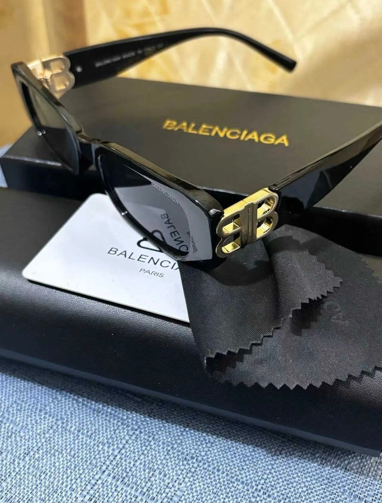 Sunglasses balenciaga
