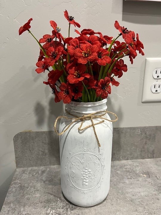 Chalk painted distressed QUART mason w/ flowers