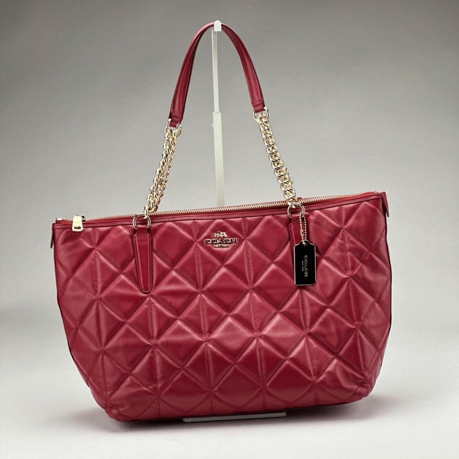 Coach red Leather quilted gold shoulder bag zipper top closure
