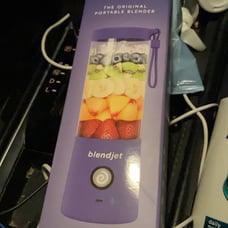 Blendjet the original portable blender