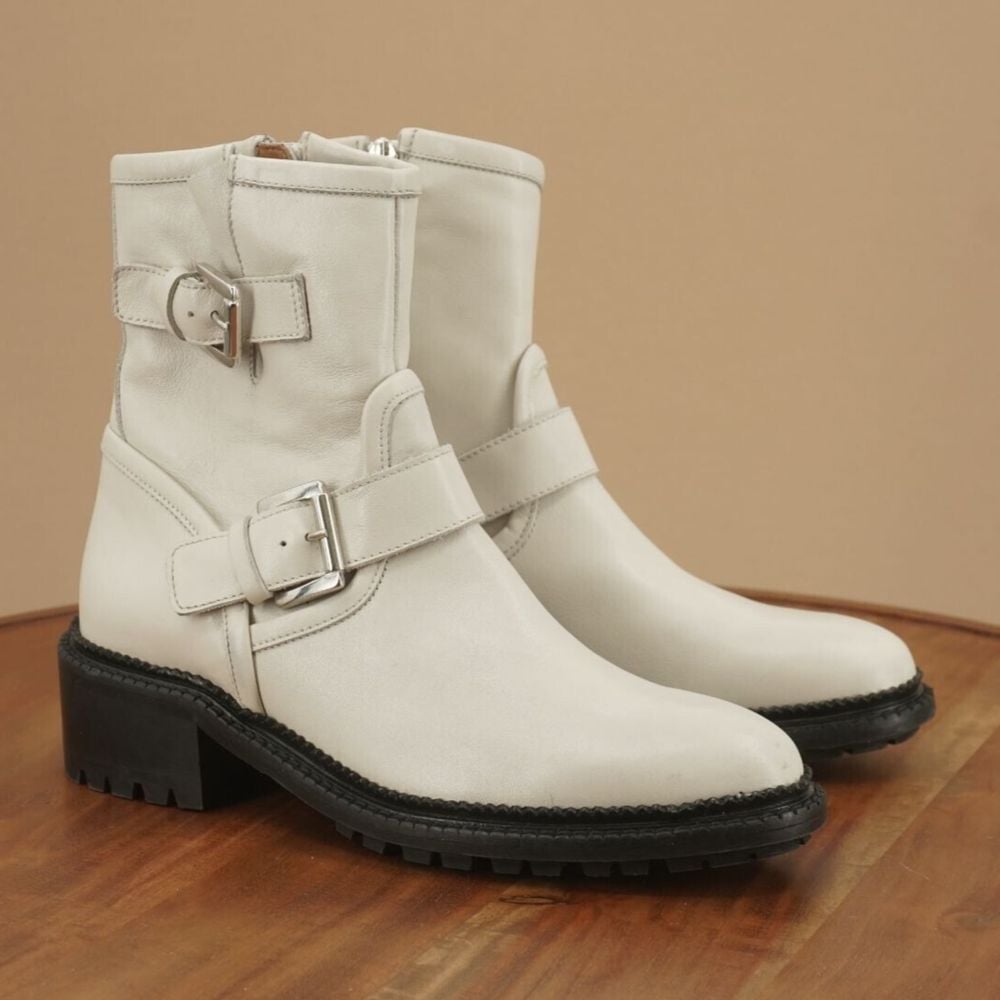 Aquatalia Womens Omayda Boots Ash White Leather Buckle Straps Block Heel Size 7
