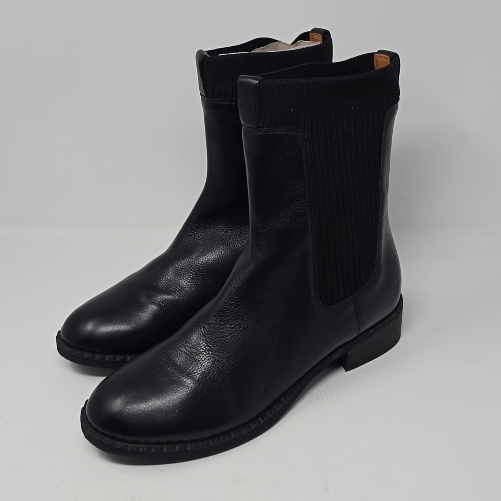 Gentle Souls Bernadette Pull On Chelsea Boots Black Leather Size 10
