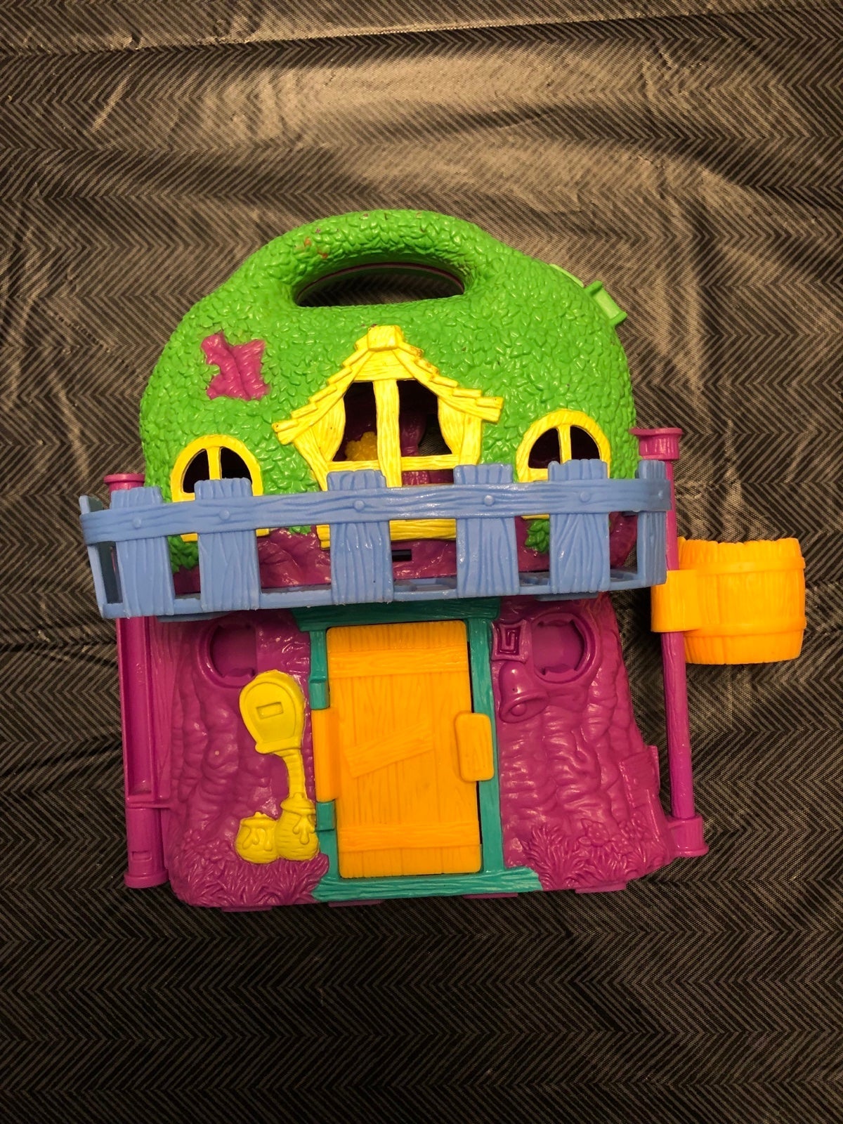 VINTAGE WINNIE THE POOH 100 ACRE PLAYSET
