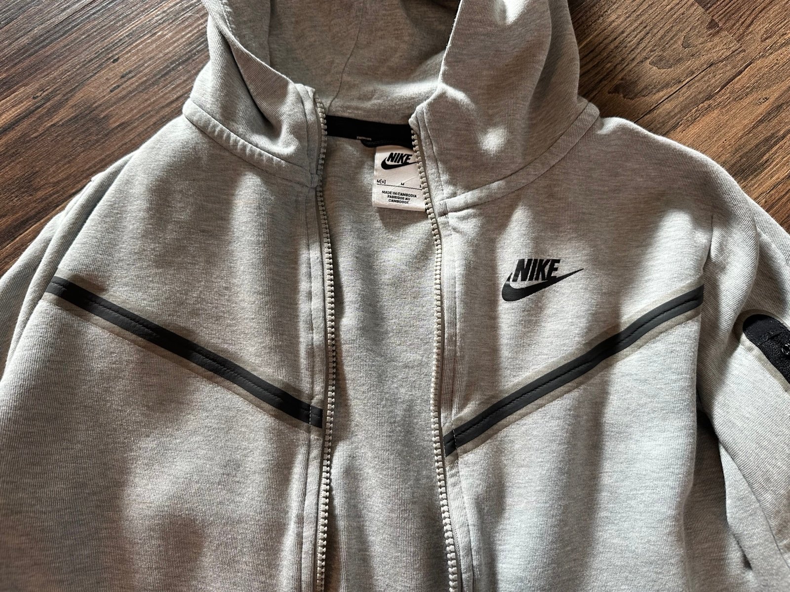 Nike Boys Sweatshirt Size 8