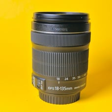 Canon EF-S 18-135mm f/3.5-5.6 IS STM Lens