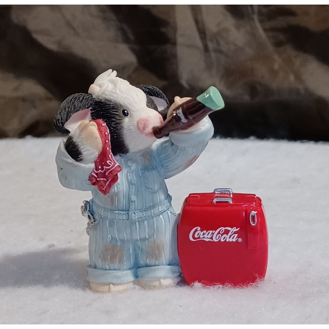 Vintage Mary's ’s Moo Moos “Say Ahhhh” Coca Cola Mechanic Cow Figurine II4MM268