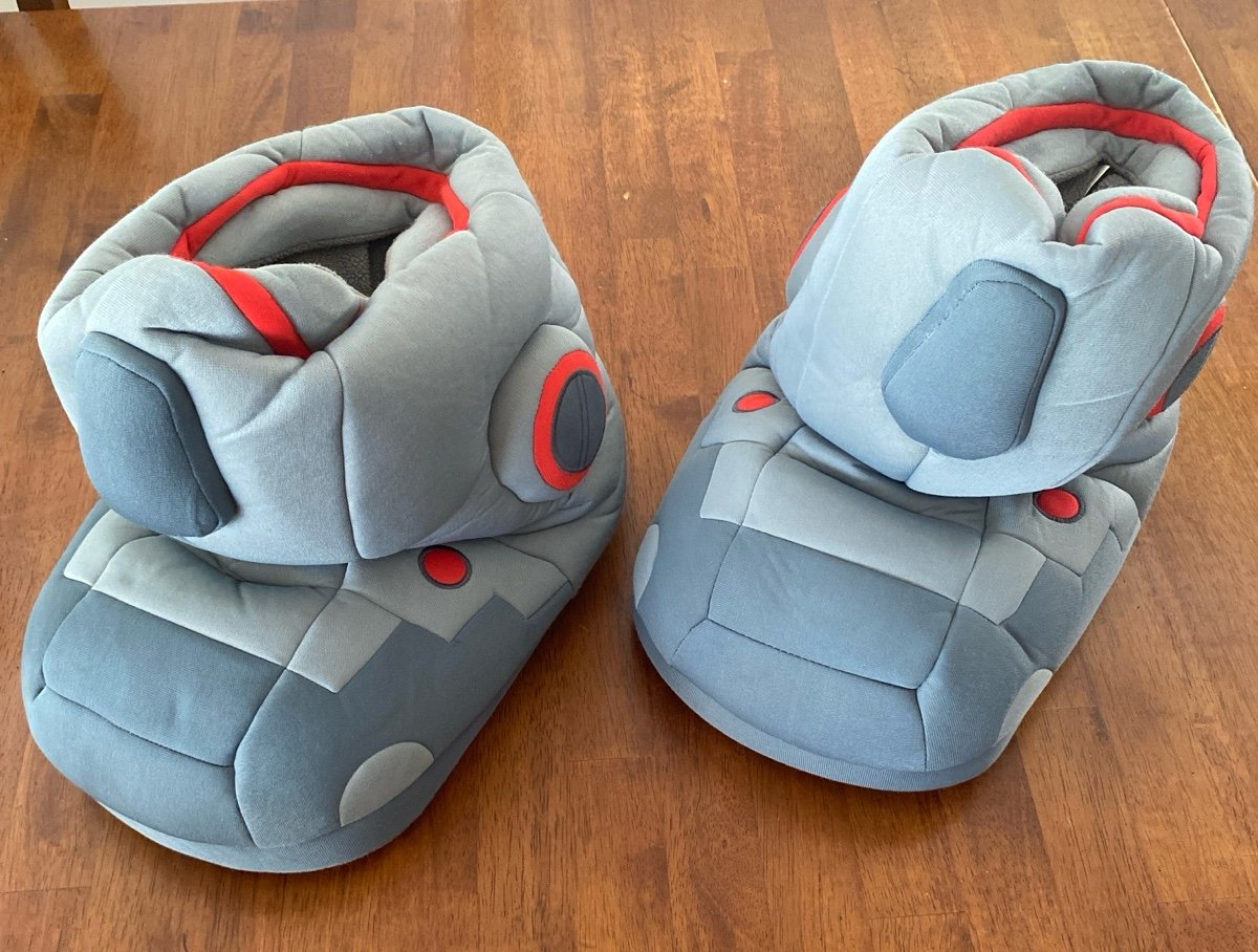 Think Geek Adults GIANT Robot Boots / Slippers With Sounds Anime Cosplay Effects