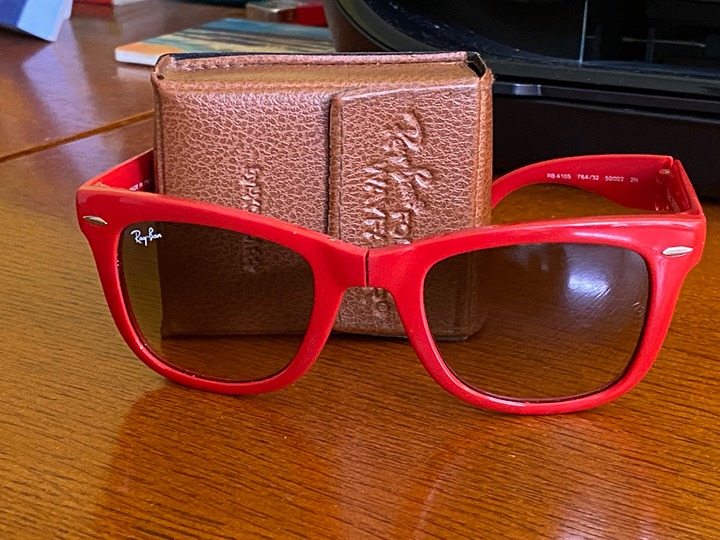 Ray-Ban sunglasses: Folding Wayfarer
