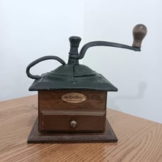 Vintage Mr Dudley International Grinder Mill Hand Crank