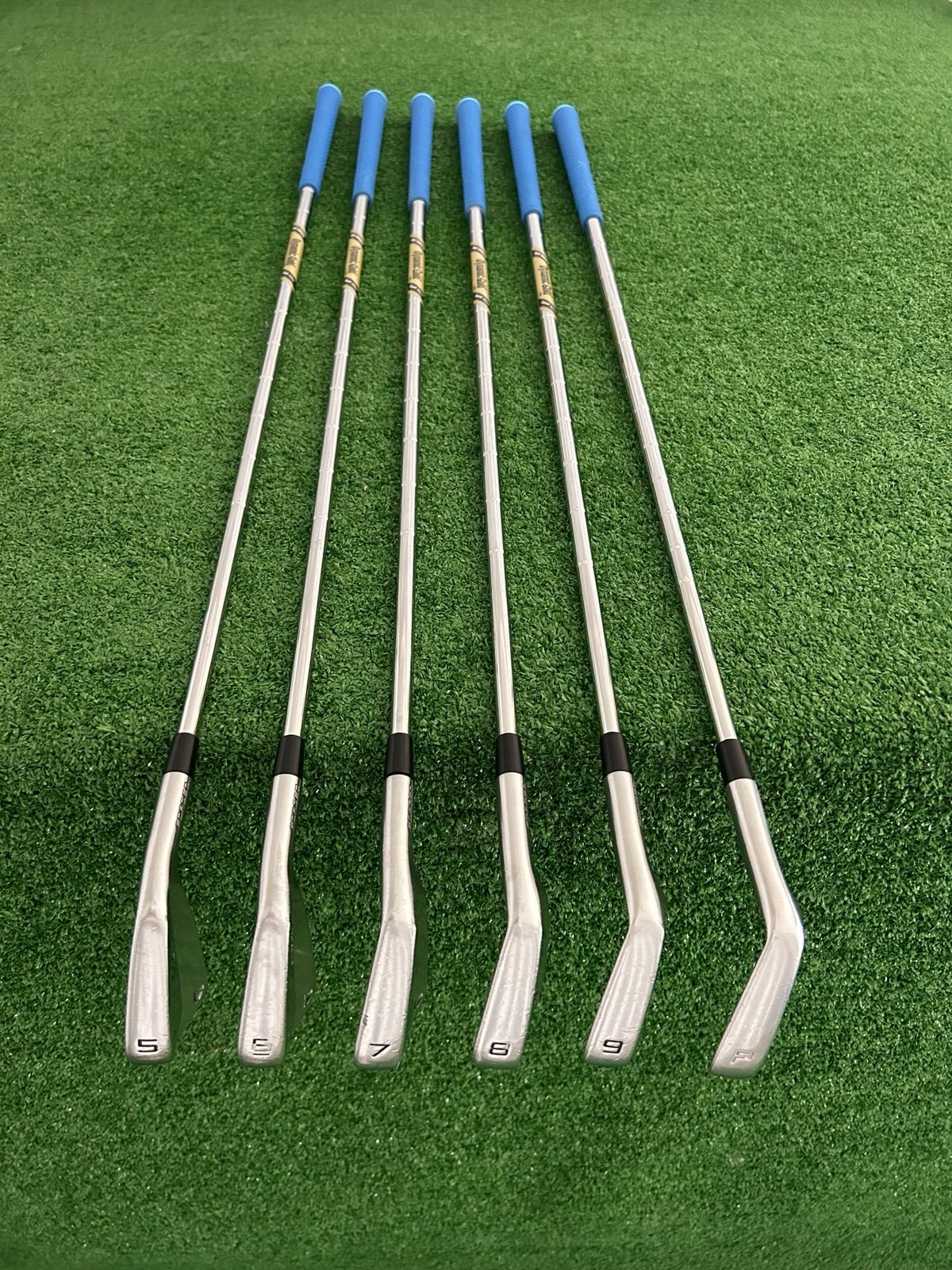 Taylormade P7MB Forged Iron Set 5-P / Dynamic Gold X100