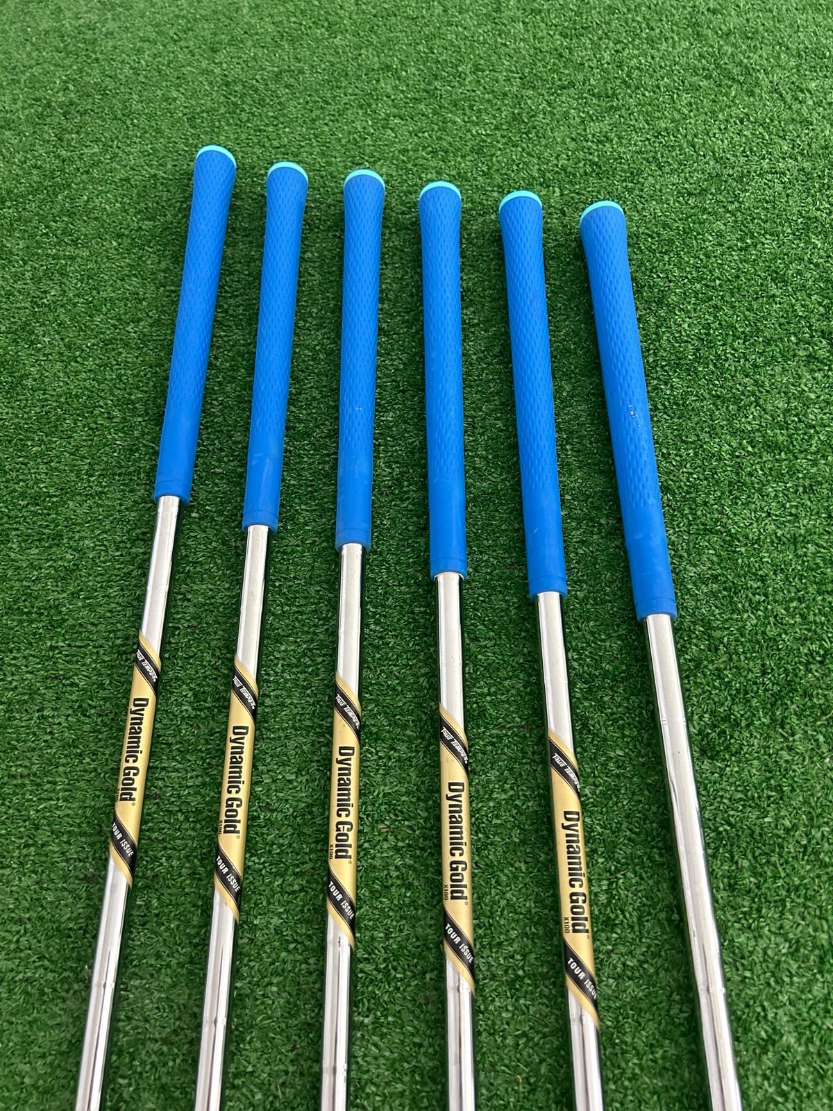 Taylormade P7MB Forged Iron Set 5-P / Dynamic Gold X100