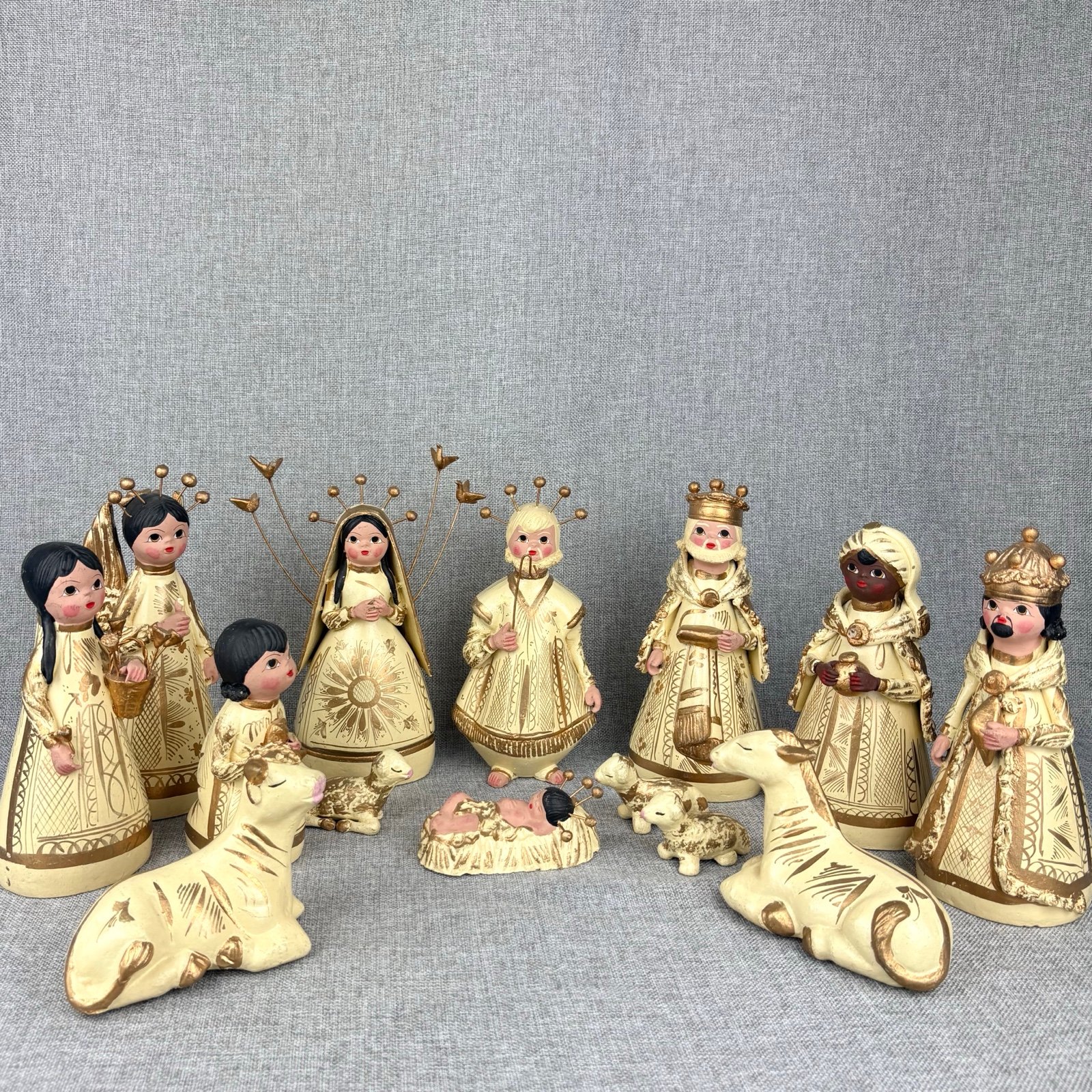 Vintage Large Size Mexican Tonala Hand Painted Clay Nativity Set - Ivory & Gold