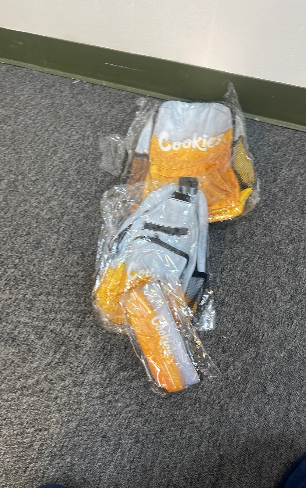 Cookies back bag