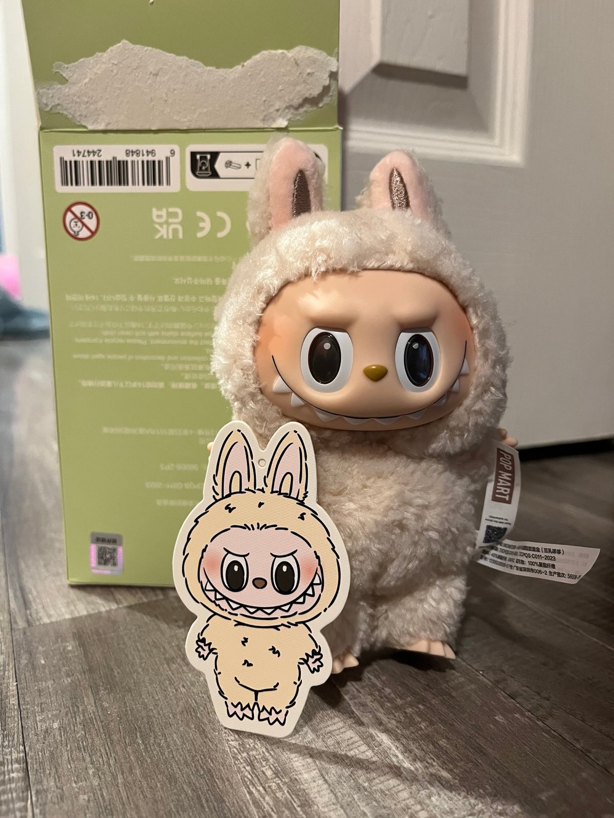 Authentic Exciting Macaron Labubu- Soymilk