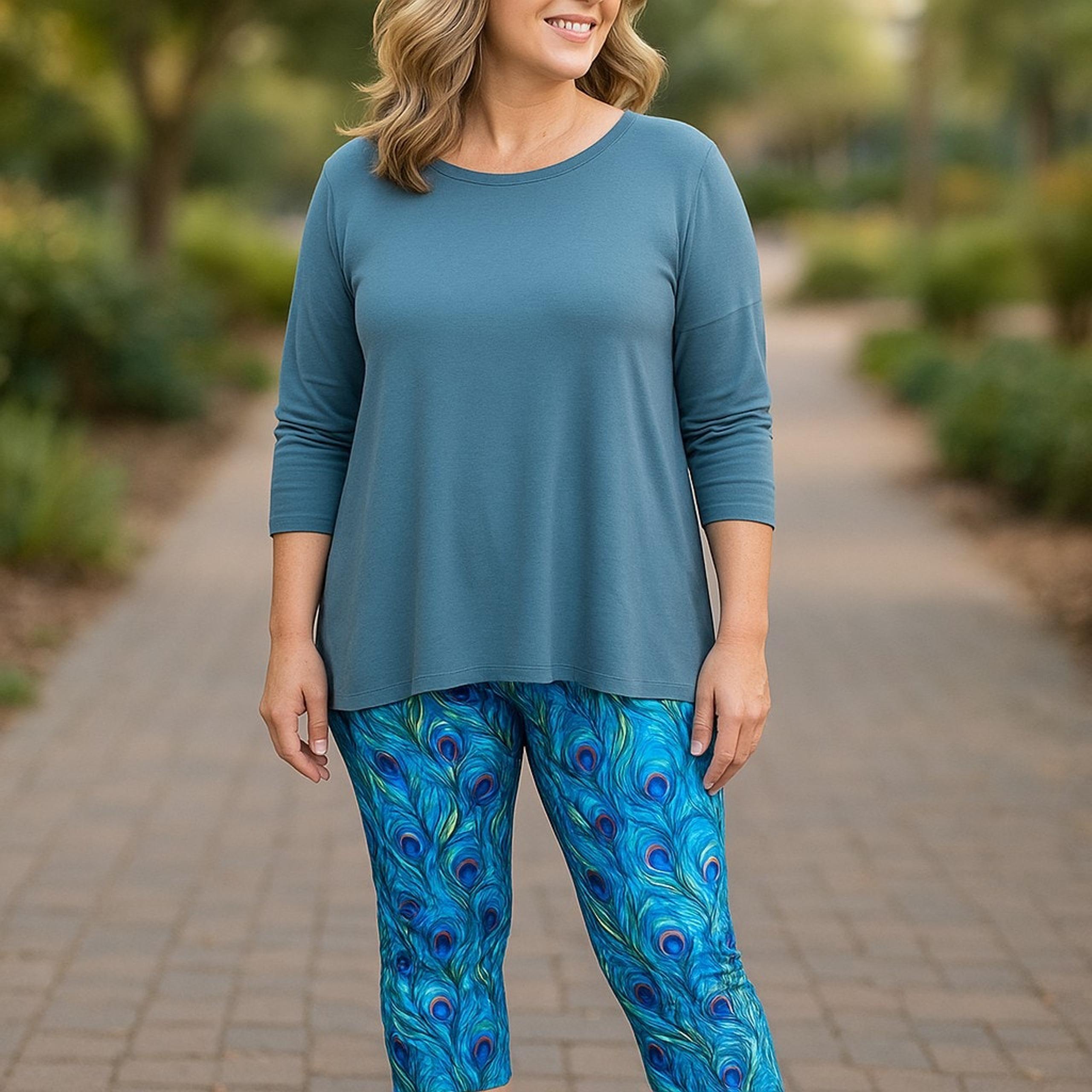 LuLaRoe Womens Leggings Sz XS Jade Athletic Capris Activewear Peacock Blue NEW